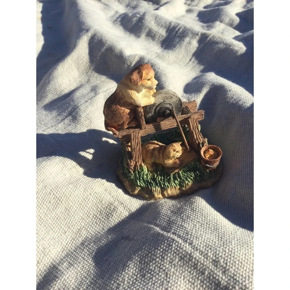 Vintage Lefton dog cat figurine 3 in water well brown‎ 01547 1994 farm bucket
